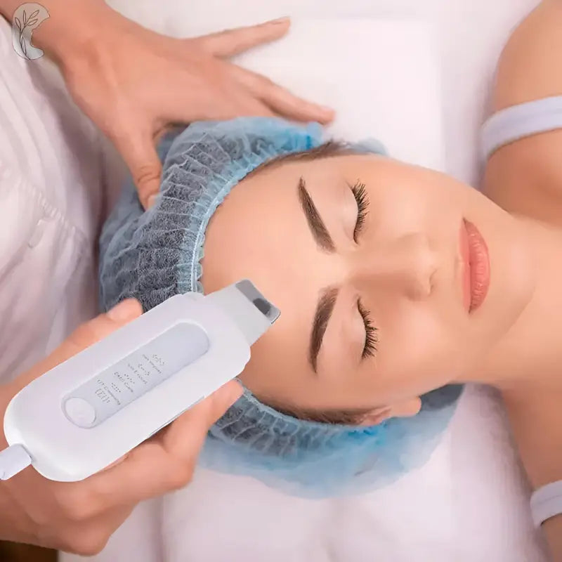 Ultrasonic Facial Scrubber - Aevanti